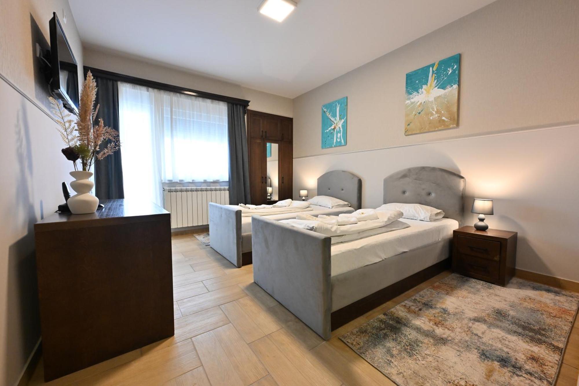 Hotel Lane Sjenica Exterior photo